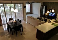 Lakepoint Condominium (D22), Condominium #570449951
